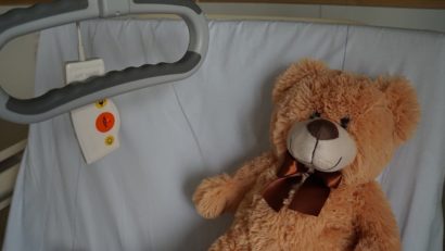 Copiii cu boli rare vor putea fi trataţi până la vârsta de 21 de ani în spitalele de pediatrie