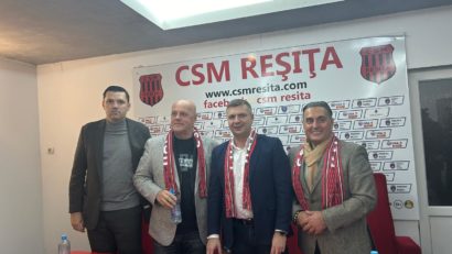 Împreună pentru CSM Reşiţa! Primăria, Consiliul Judeţean şi Aquacaraş îşi dau mâna pentru a duce fotbalul reşiţean în Superligă