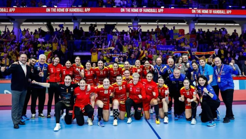 Învinse, dar cu capul sus. Handbalistele tricolore au dat o replică bună campioanei mondiale