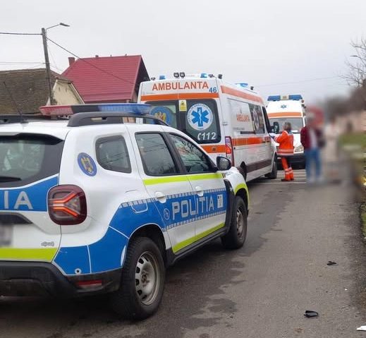 Tragedie în Timiş: Un biciclist a decedat în urma unui accident cu un microbuz