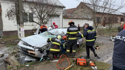 Accident rutier pe DN 57, în Răcășdia: un bărbat de 40 de ani și-a pierdut viața