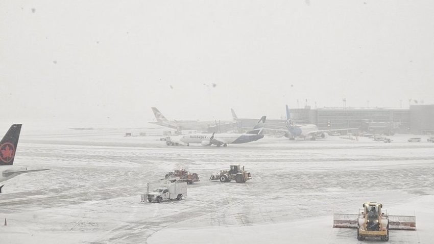 Incident aviatic pe aeroportul din Toronto