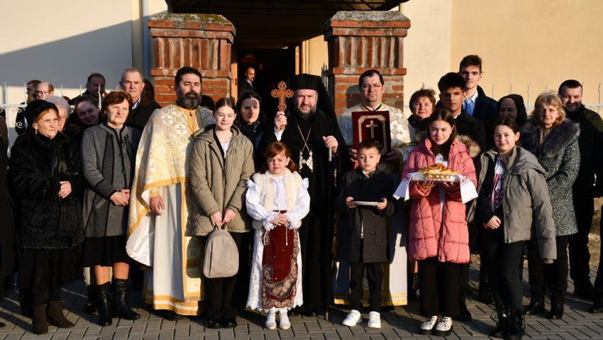 Binecuvântare arhierească în Parohia Buchin