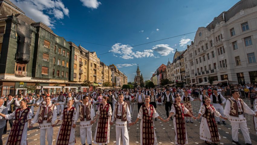 Festivalul ‘Lada cu zestre’ a Centrului de Cultură și Artă Timiș aduce tradiții, ansambluri folclorice și premii